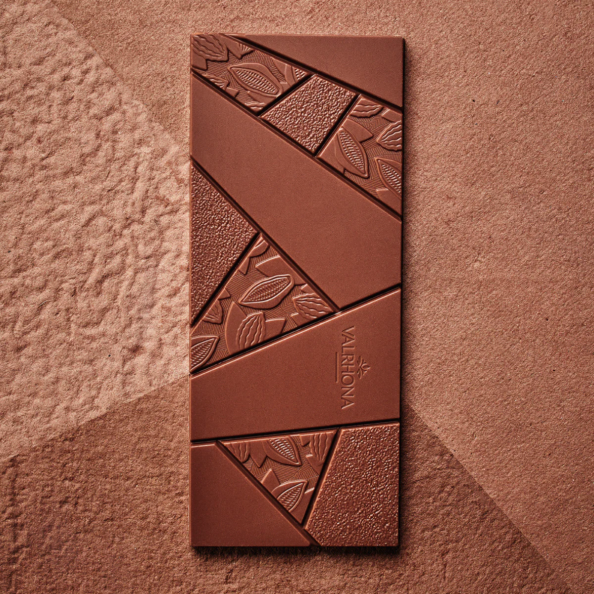 Tablette chocolat au lait Bahibé 46% - 70g - Image 2